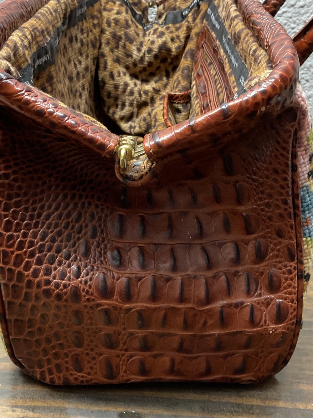 Clever Carriage Company Needlepoint Large Satchel Cheetah Roses Handbag Purse - Picture 5 of 14